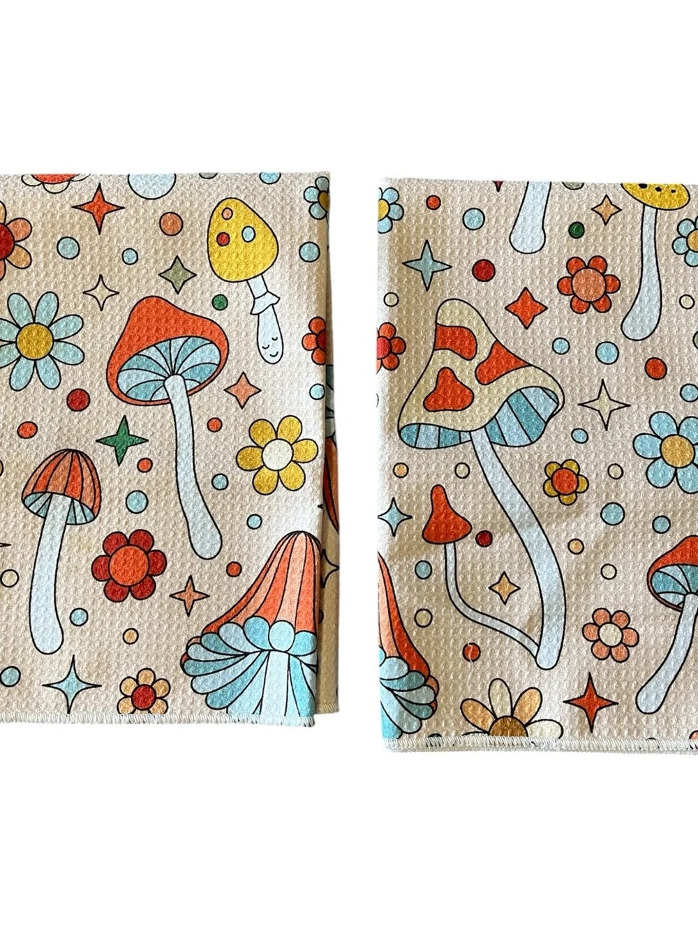 🍄2-Pack “Mushroom” Hand Towels ((LIKE NEW ))🍄